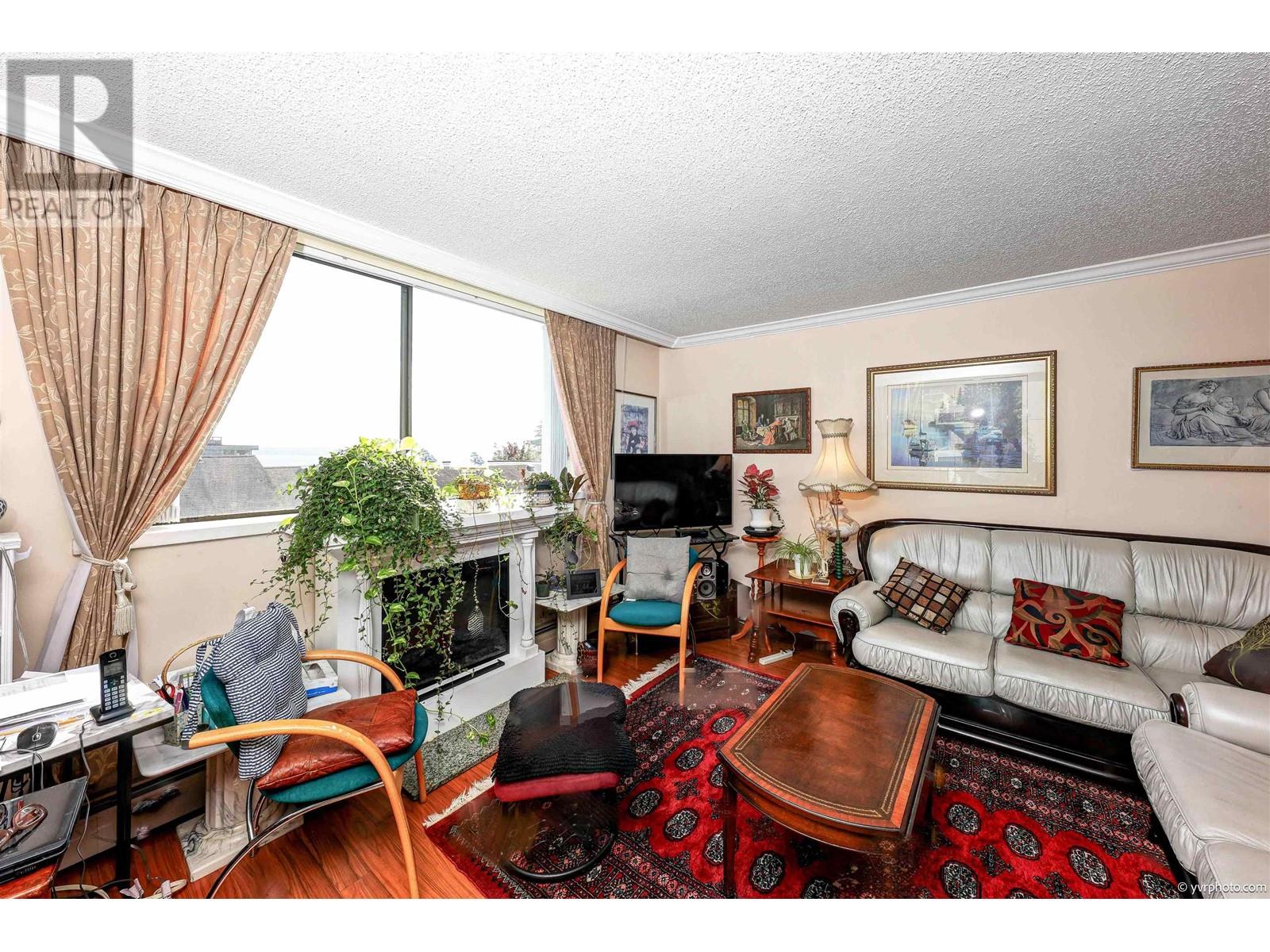 401 1390 Duchess Avenue, West Vancouver, British Columbia  V7T 1H6 - Photo 11 - R2815327