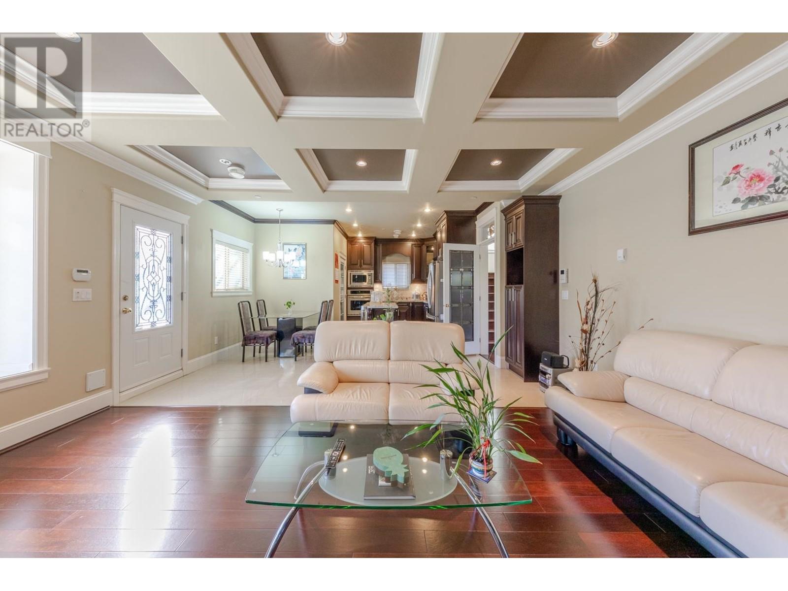 6982 Brooks Street, Vancouver, British Columbia  V5S 3J7 - Photo 3 - R2822250