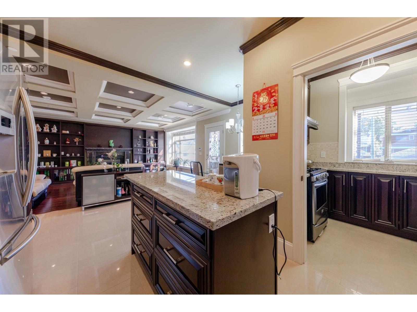 6982 Brooks Street, Vancouver, British Columbia  V5S 3J7 - Photo 6 - R2822250