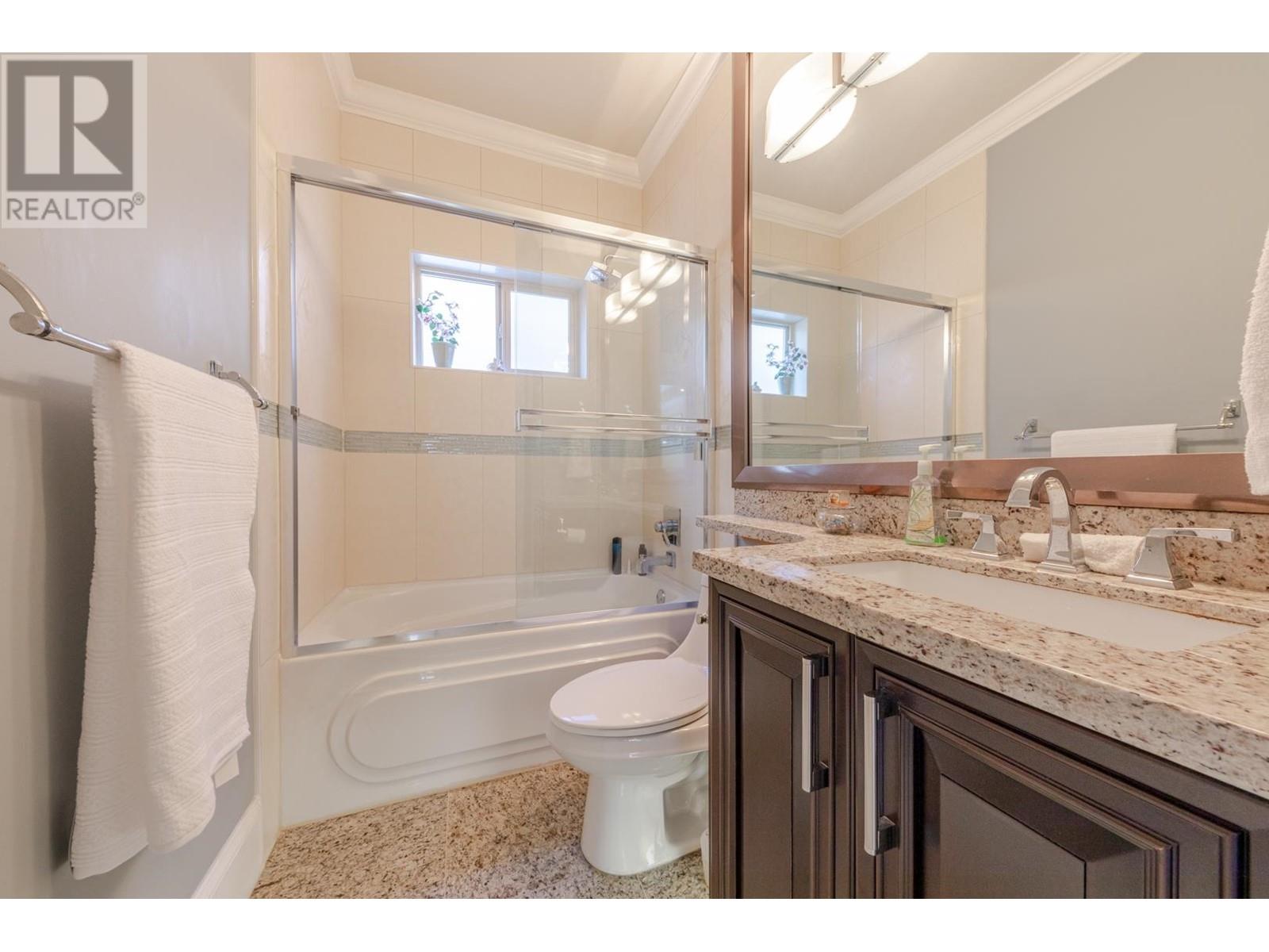 6982 Brooks Street, Vancouver, British Columbia  V5S 3J7 - Photo 15 - R2822250