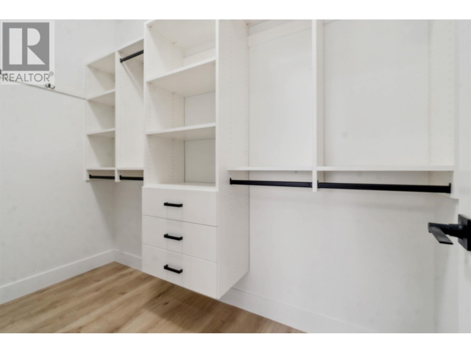 8159 12th Avenue, Burnaby, British Columbia  V3N 2L3 - Photo 34 - R2783188