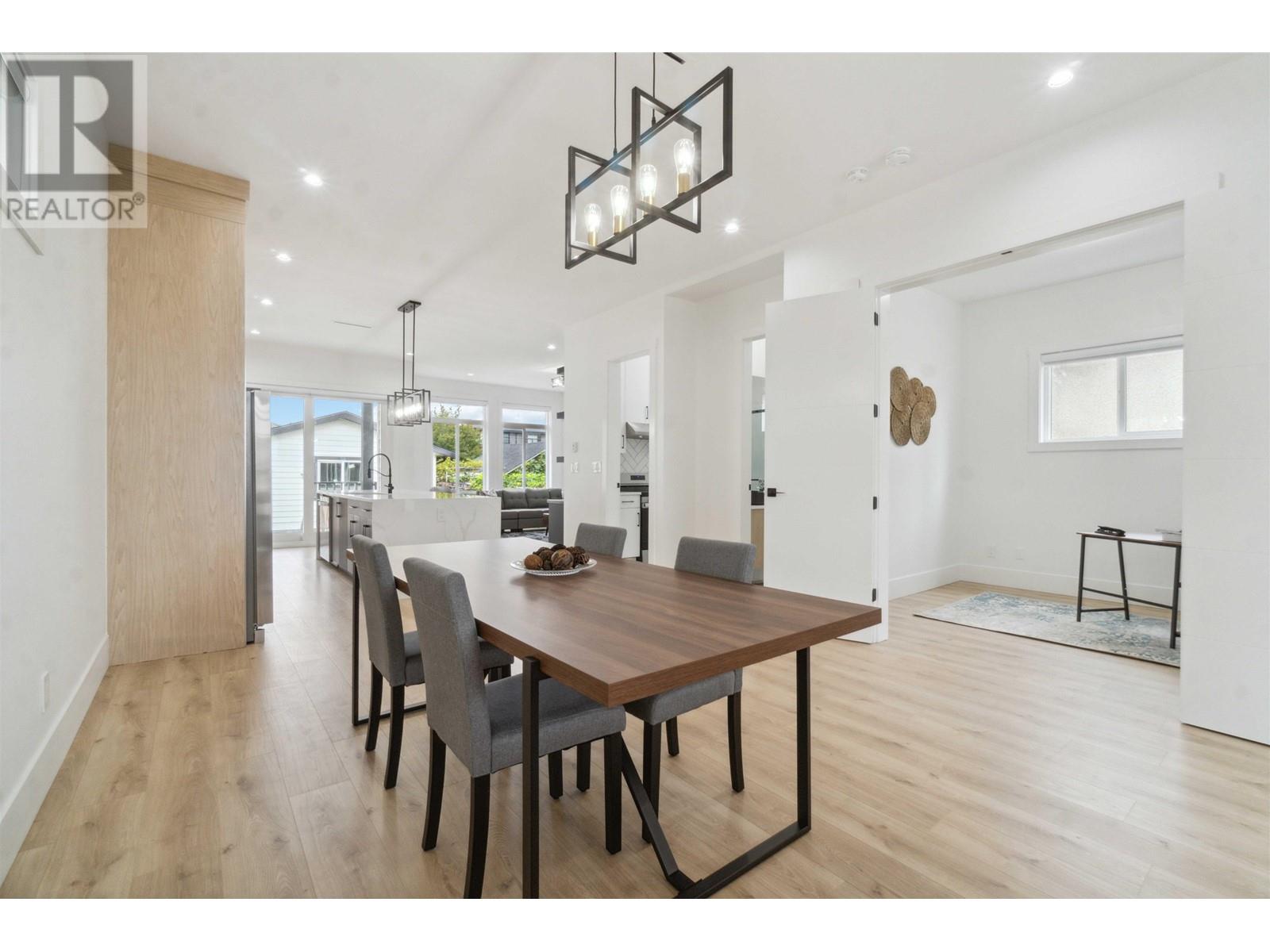 8159 12th Avenue, Burnaby, British Columbia  V3N 2L3 - Photo 6 - R2783188