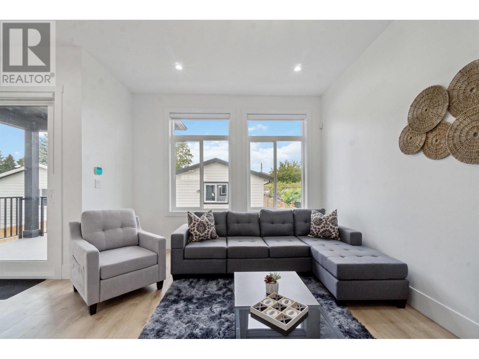 8159 12th Avenue, Burnaby, British Columbia  V3N 2L3 - Photo 19 - R2783188