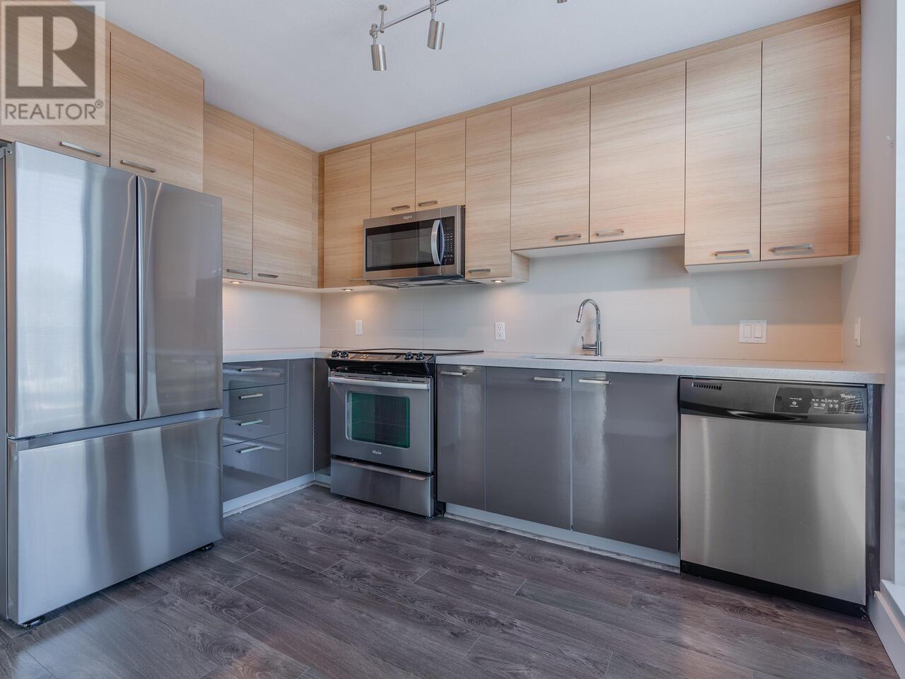 304 258 Sixth Street, New Westminster, British Columbia  V3L 0G6 - Photo 9 - R2812593