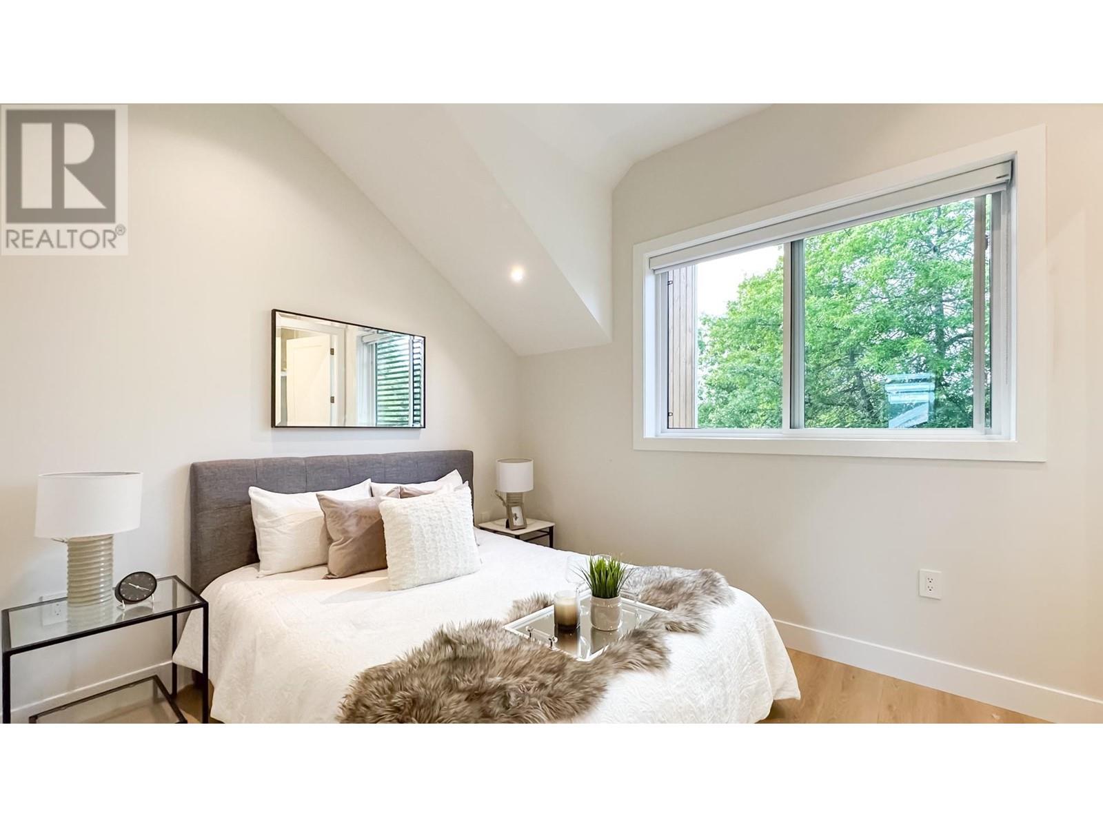 2342 E 40th Avenue, Vancouver, British Columbia  V5R 2V7 - Photo 18 - R2822257