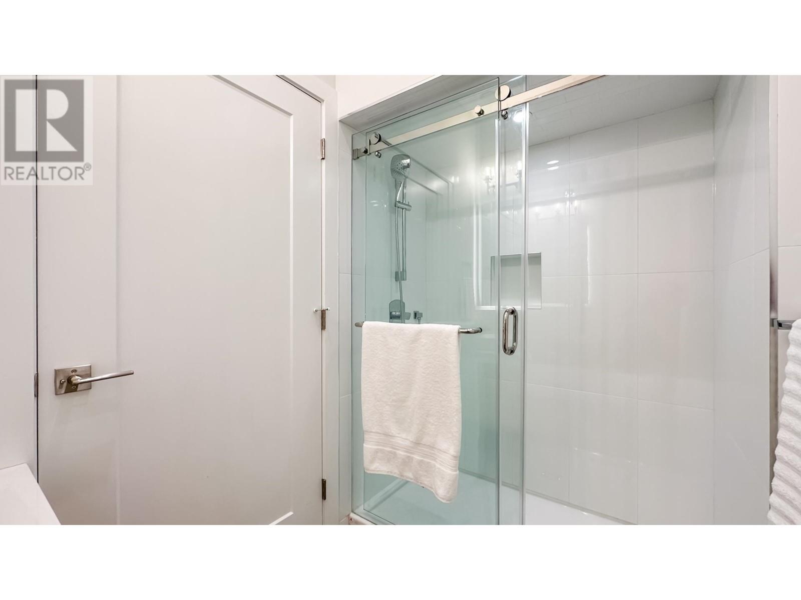 2342 E 40th Avenue, Vancouver, British Columbia  V5R 2V7 - Photo 17 - R2822257