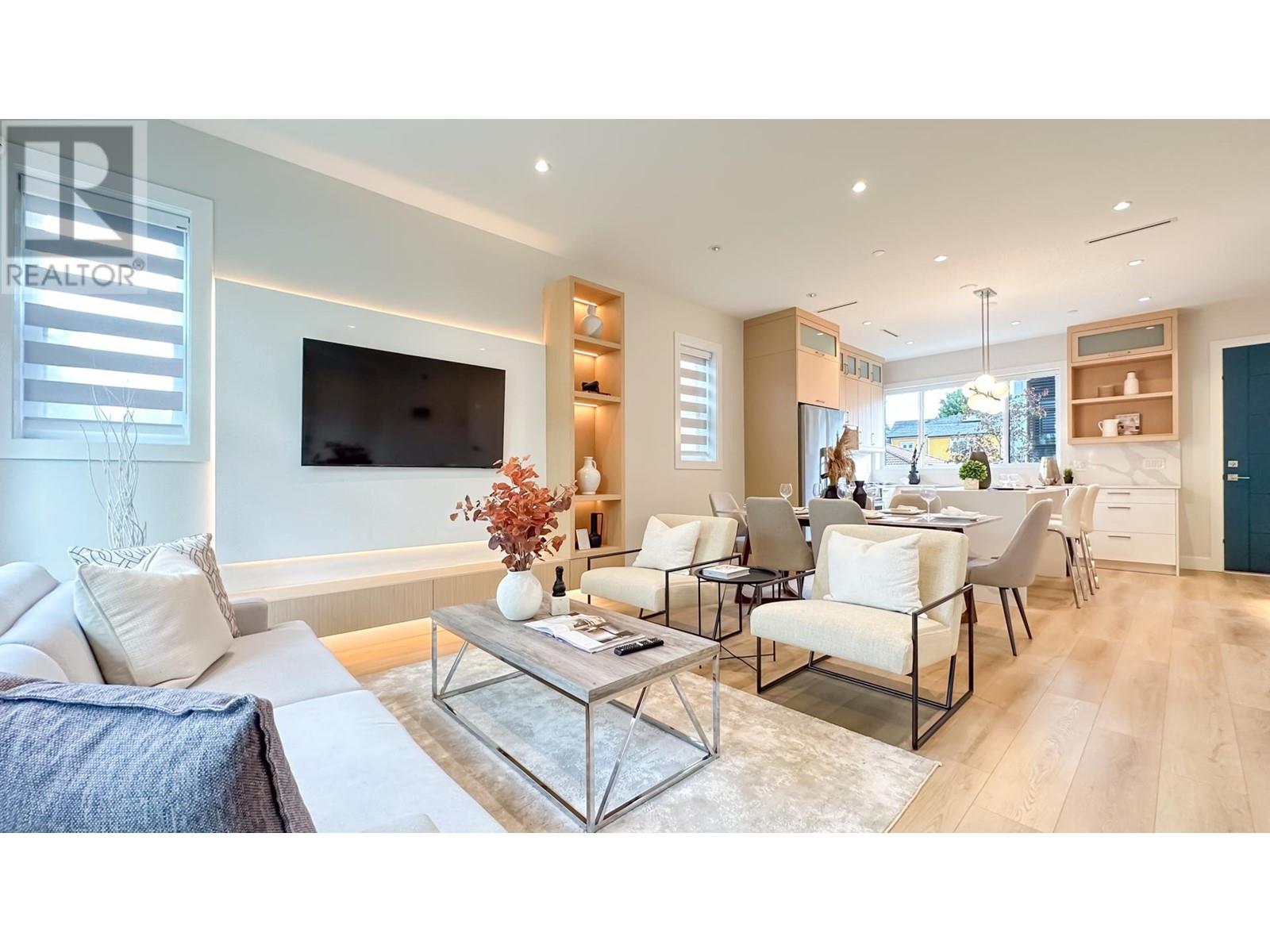 2342 E 40th Avenue, Vancouver, British Columbia  V5R 2V7 - Photo 5 - R2822257