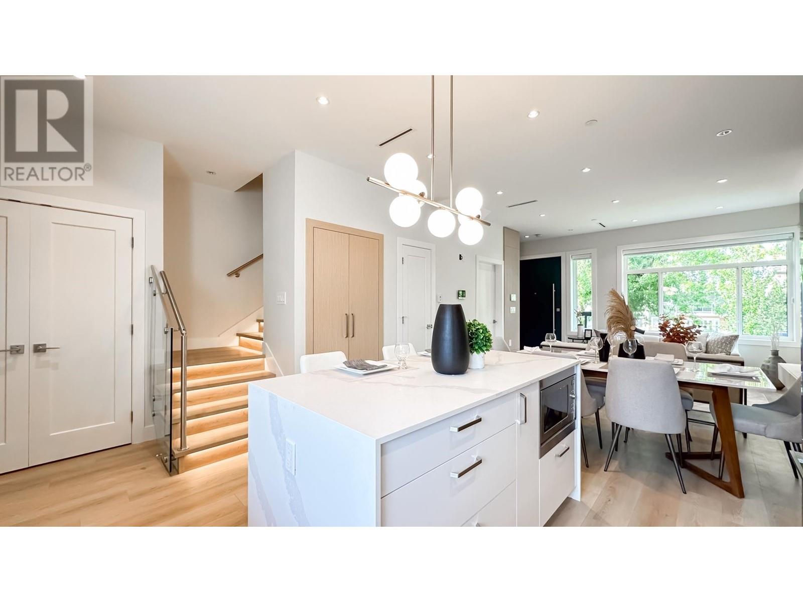 2342 E 40th Avenue, Vancouver, British Columbia  V5R 2V7 - Photo 15 - R2822257