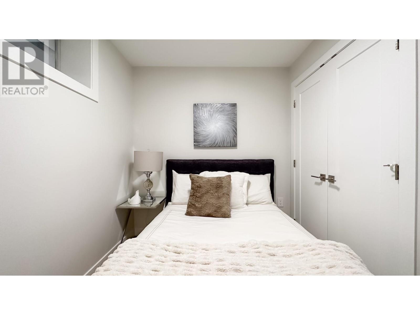 2342 E 40th Avenue, Vancouver, British Columbia  V5R 2V7 - Photo 35 - R2822257