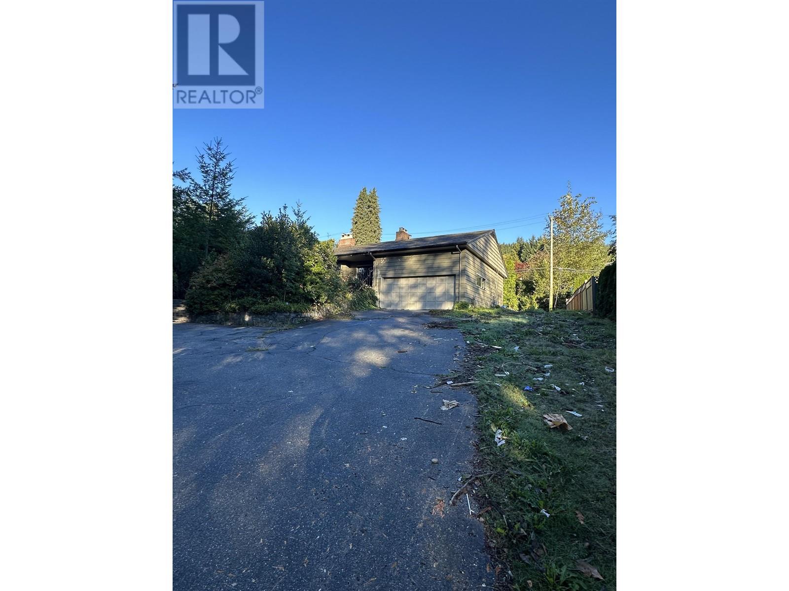 691 Kenwood Road, West Vancouver, British Columbia  V7S 1S7 - Photo 1 - R2818502