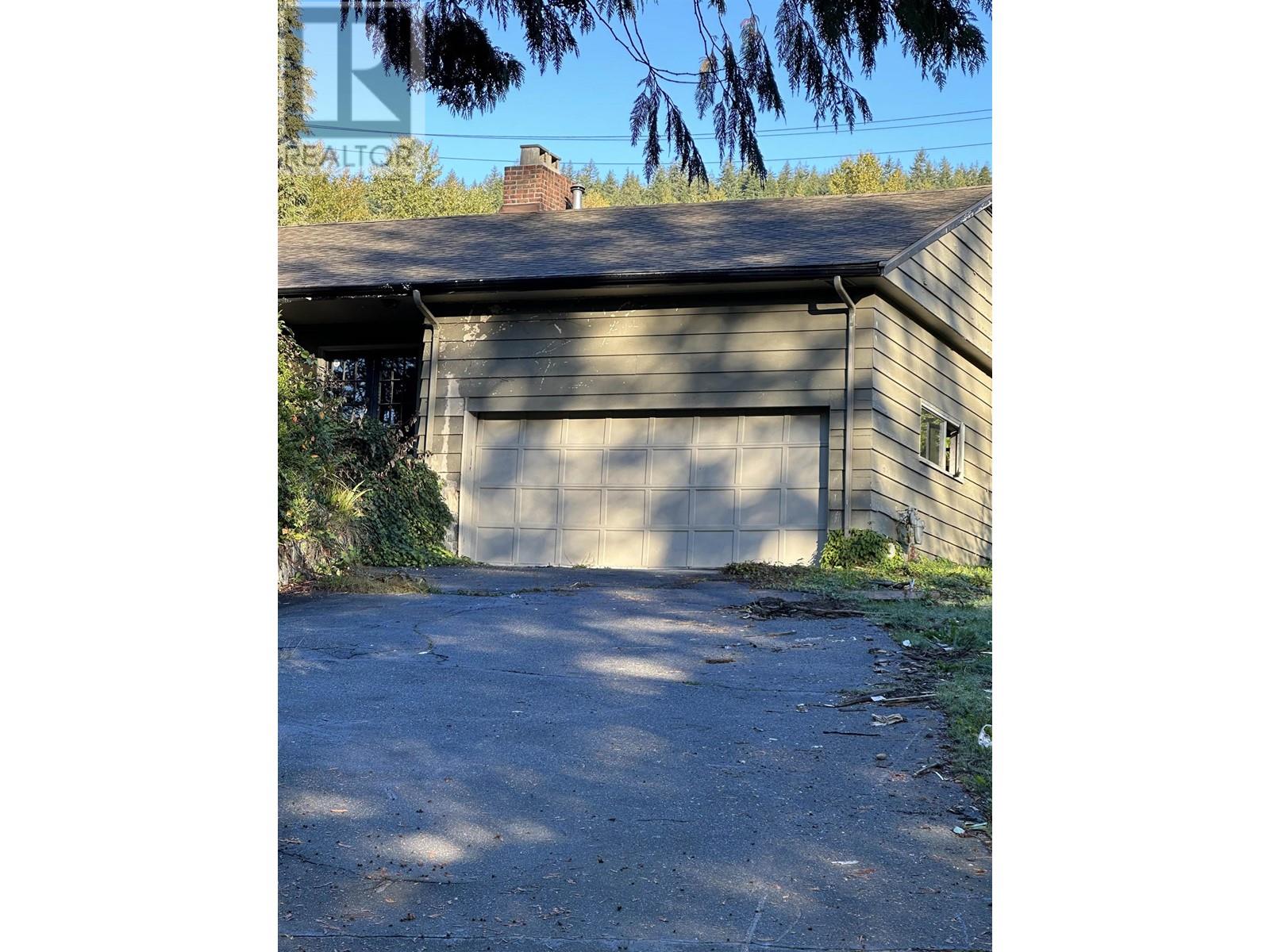 691 Kenwood Road, West Vancouver, British Columbia  V7S 1S7 - Photo 3 - R2818502