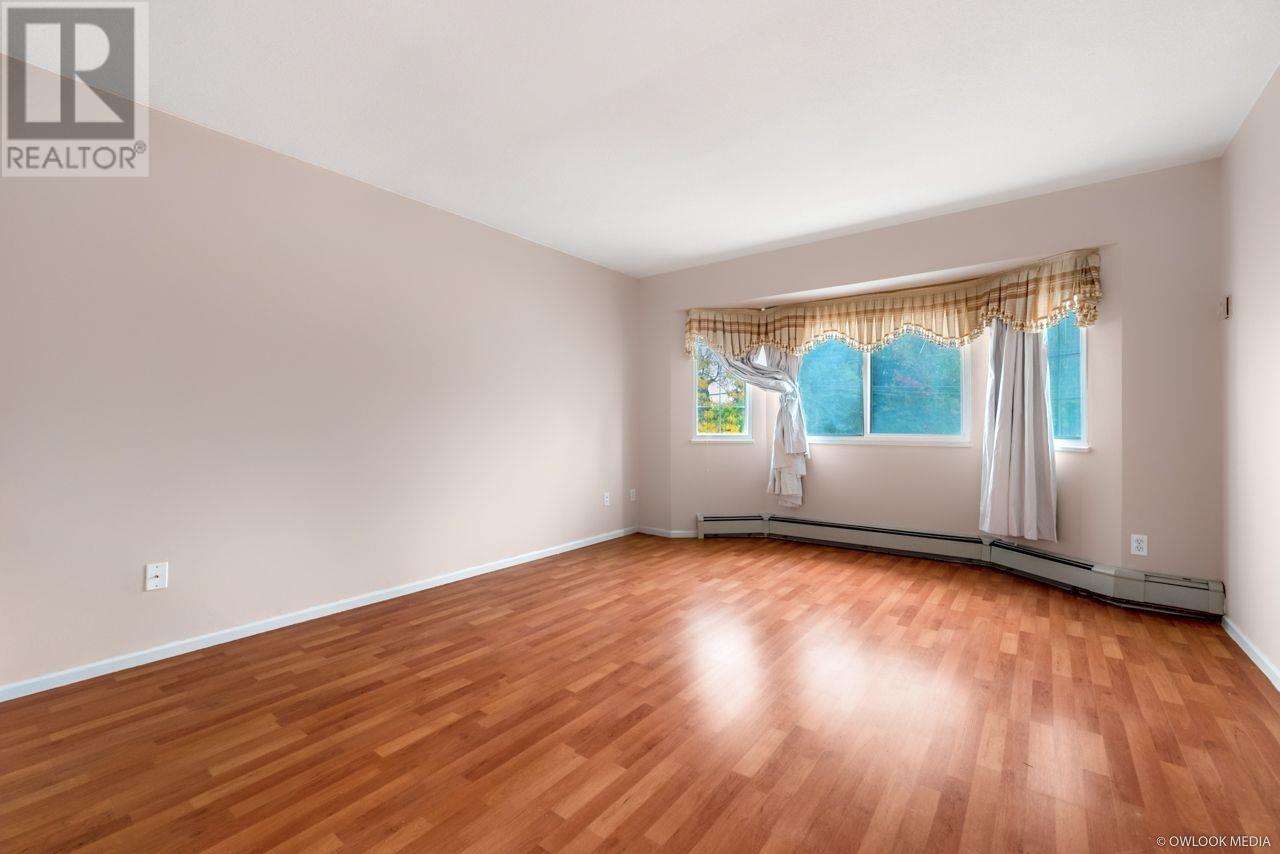 8200 Garden City Road, Richmond, British Columbia  V6Y 2P2 - Photo 11 - R2819454