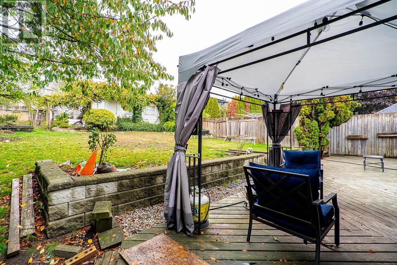 1809 Seventh Avenue, New Westminster, British Columbia  V3M 2L1 - Photo 24 - R2822292