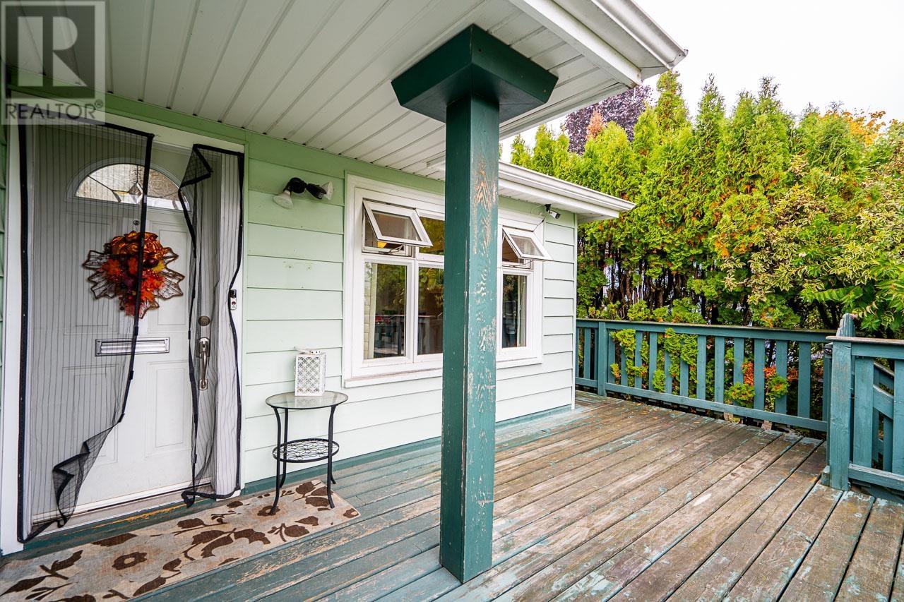 1809 Seventh Avenue, New Westminster, British Columbia  V3M 2L1 - Photo 5 - R2822292