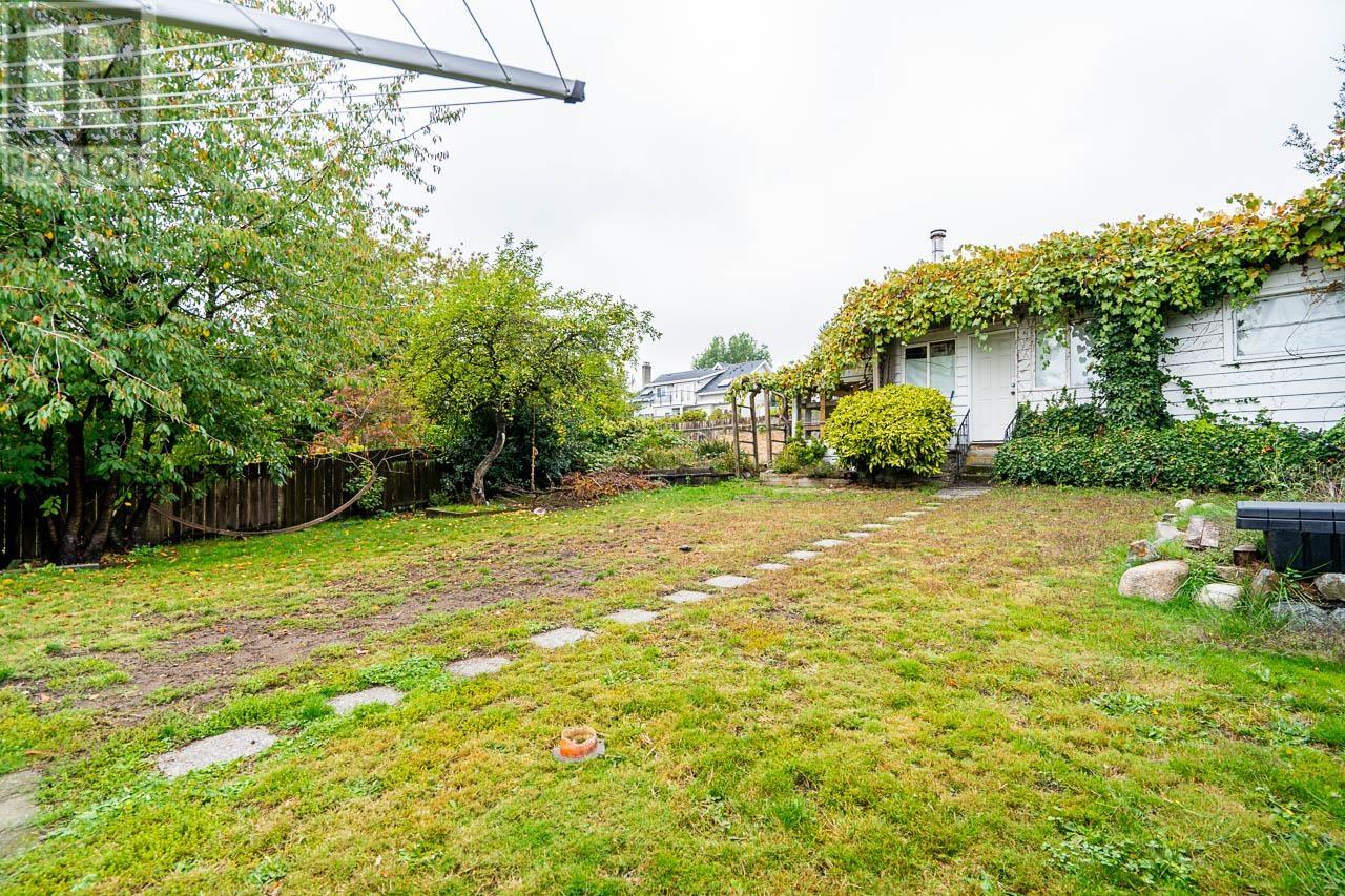 1809 Seventh Avenue, New Westminster, British Columbia  V3M 2L1 - Photo 26 - R2822292