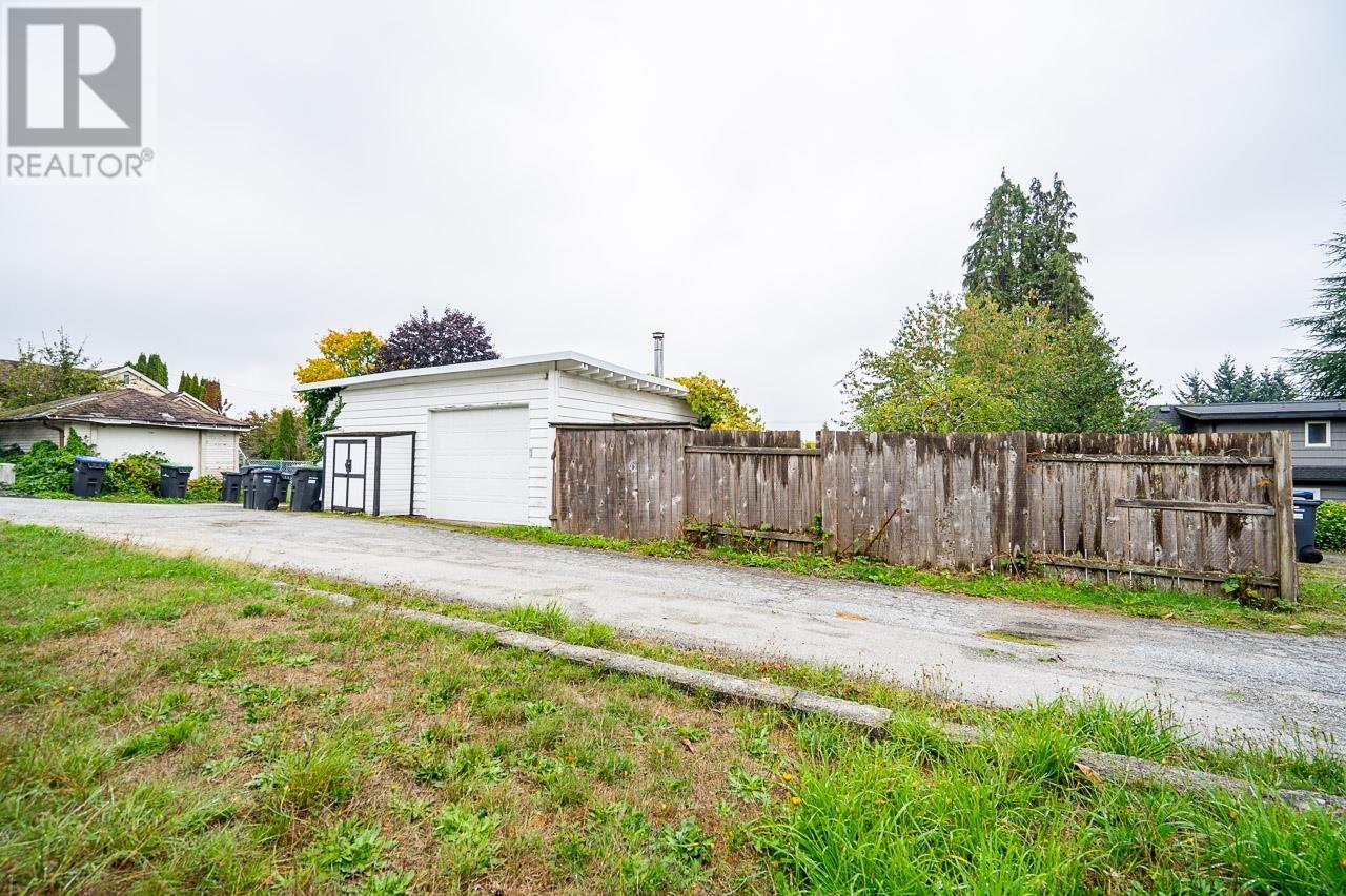 1809 Seventh Avenue, New Westminster, British Columbia  V3M 2L1 - Photo 31 - R2822292