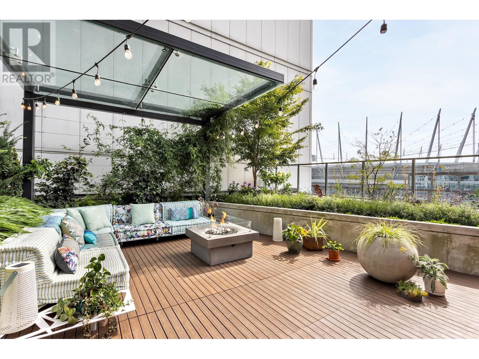 902 885 CAMBIE STREET, vancouver, British Columbia