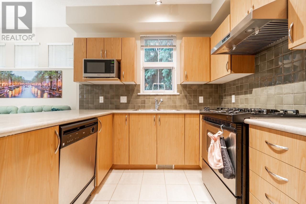 53 2978 Whisper Way, Coquitlam, British Columbia  V3E 3R8 - Photo 7 - R2822453