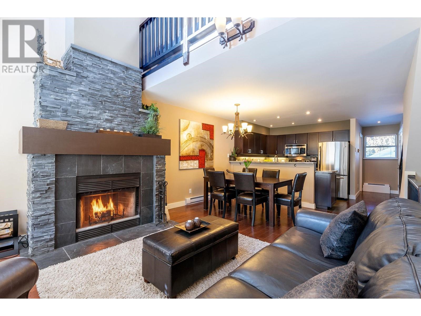 1503 3050 Hillcrest Drive, Whistler, British Columbia  V8E 0T8 - Photo 1 - R2822456