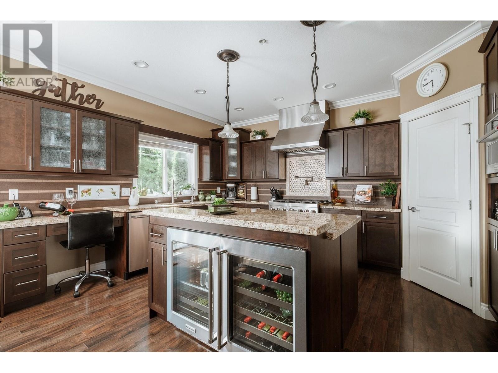 11155 Creekside Street, Maple Ridge, British Columbia  V2W 2G1 - Photo 5 - R2822458