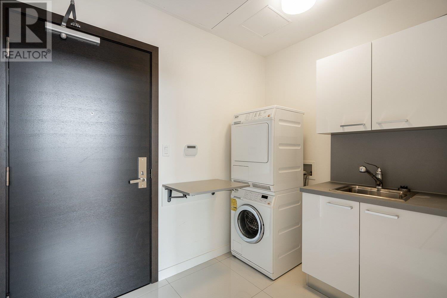 302 277 Thurlow Street, Vancouver, British Columbia  V6C 0C1 - Photo 29 - R2740272
