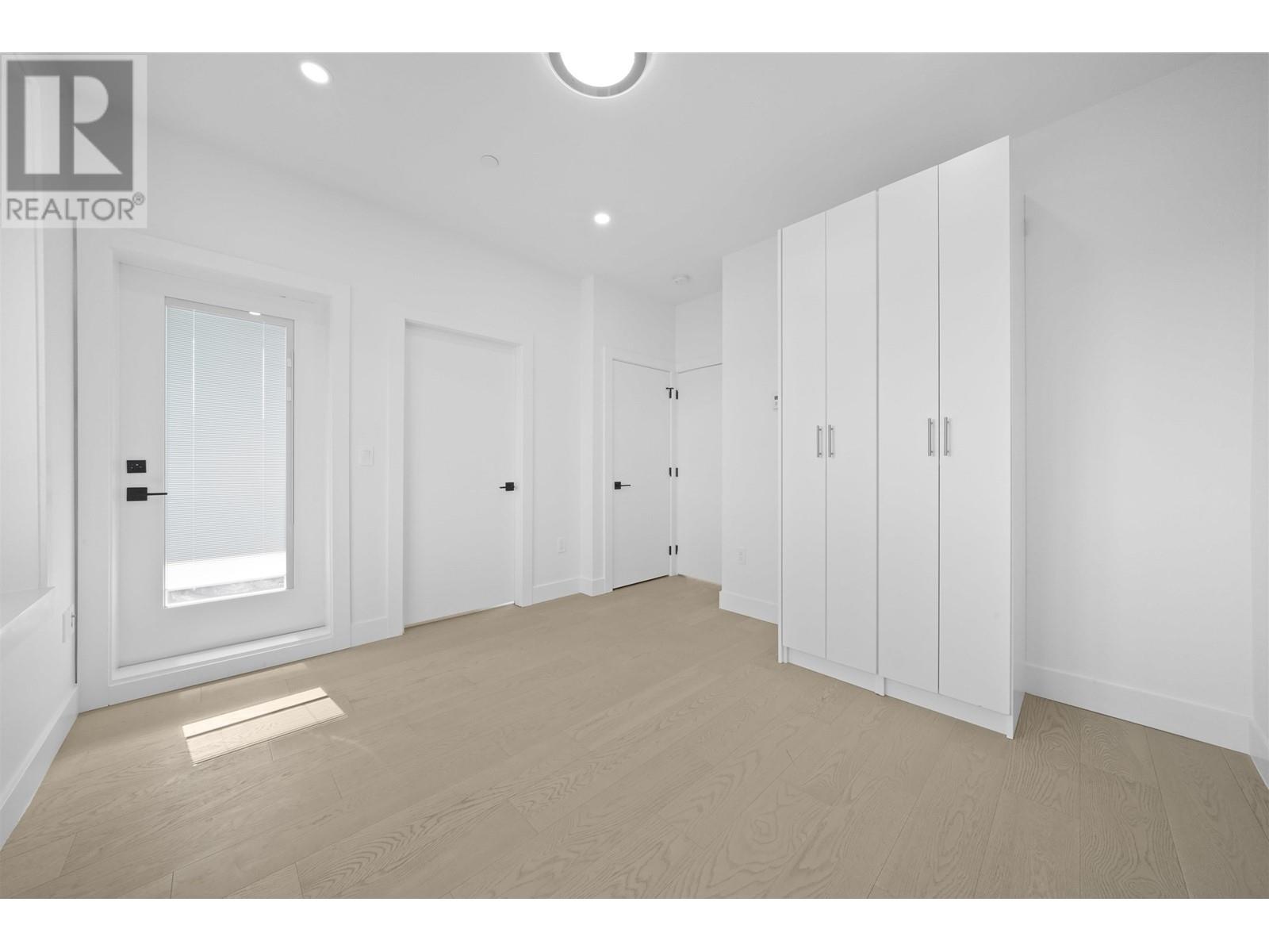 3619 Franklin Street, Vancouver, British Columbia  V5K 1Y7 - Photo 11 - R2821493