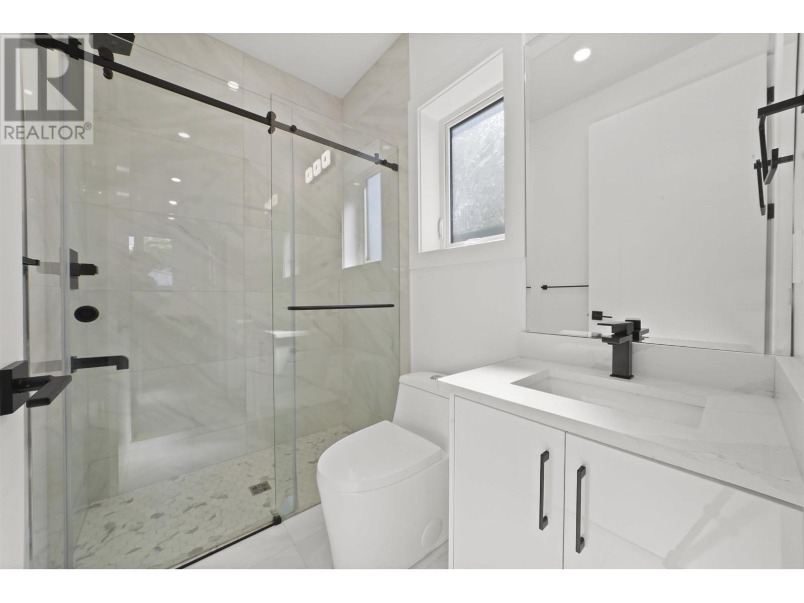 3621 Franklin Street, Vancouver, British Columbia  V5K 1Y7 - Photo 11 - R2821282