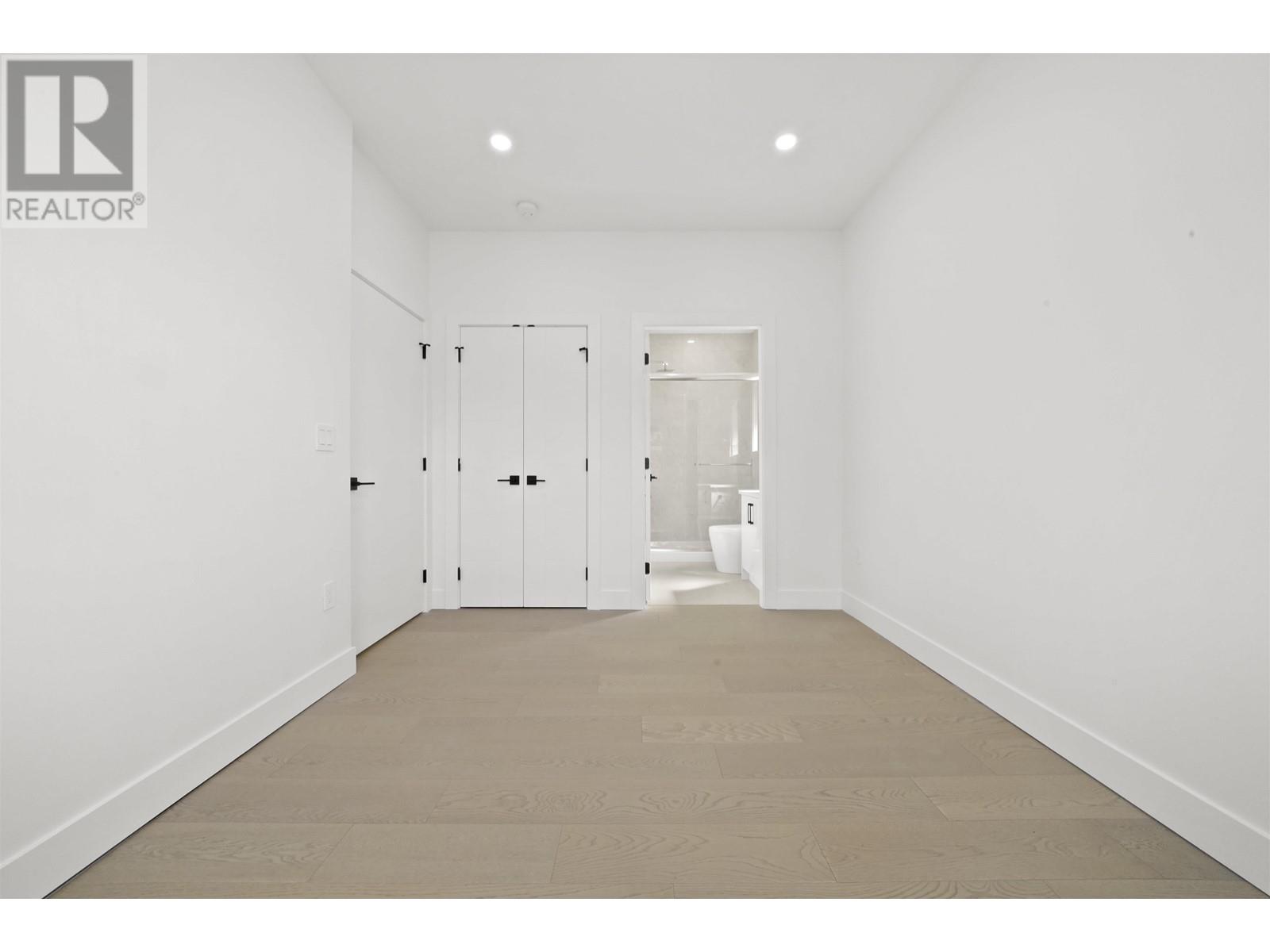 3621 Franklin Street, Vancouver, British Columbia  V5K 1Y7 - Photo 13 - R2821282