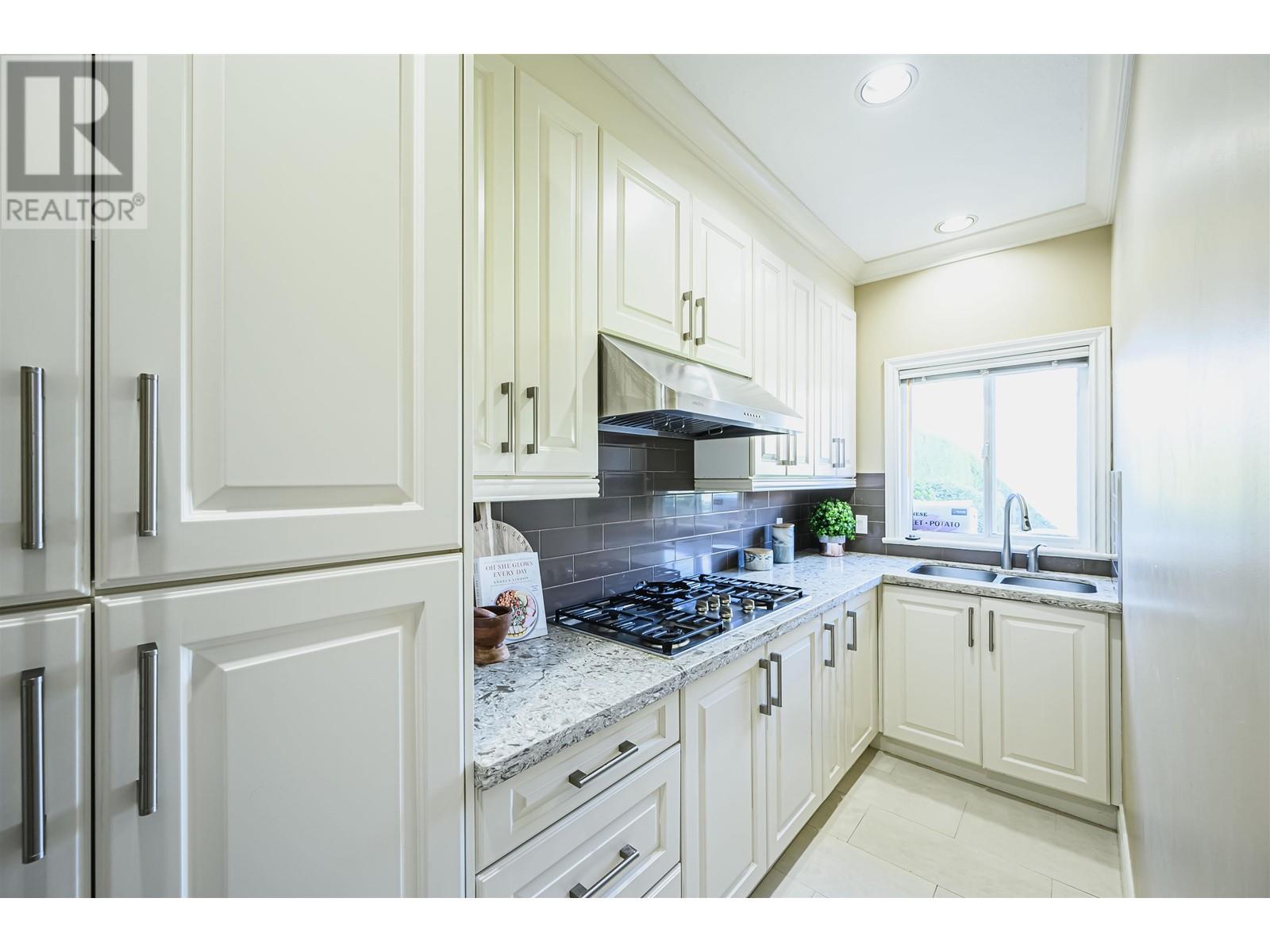 7231 Afton Drive, Richmond, British Columbia  V7A 1A2 - Photo 12 - R2822239