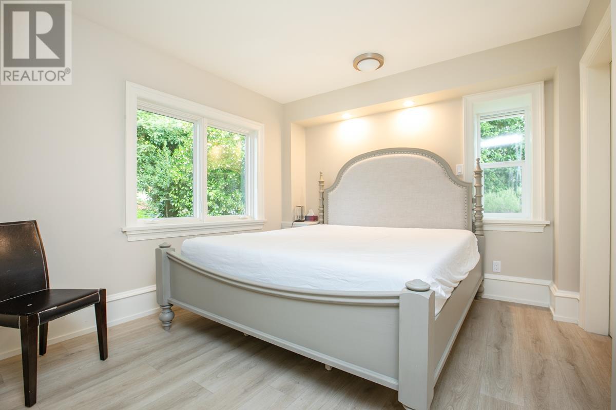 6220 Summit Avenue, West Vancouver, British Columbia  V7W 1Y2 - Photo 14 - R2822135