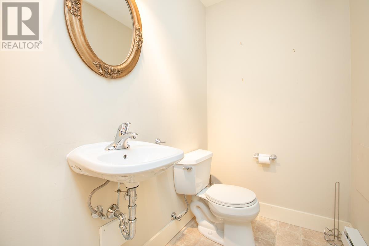 6220 Summit Avenue, West Vancouver, British Columbia  V7W 1Y2 - Photo 35 - R2822135
