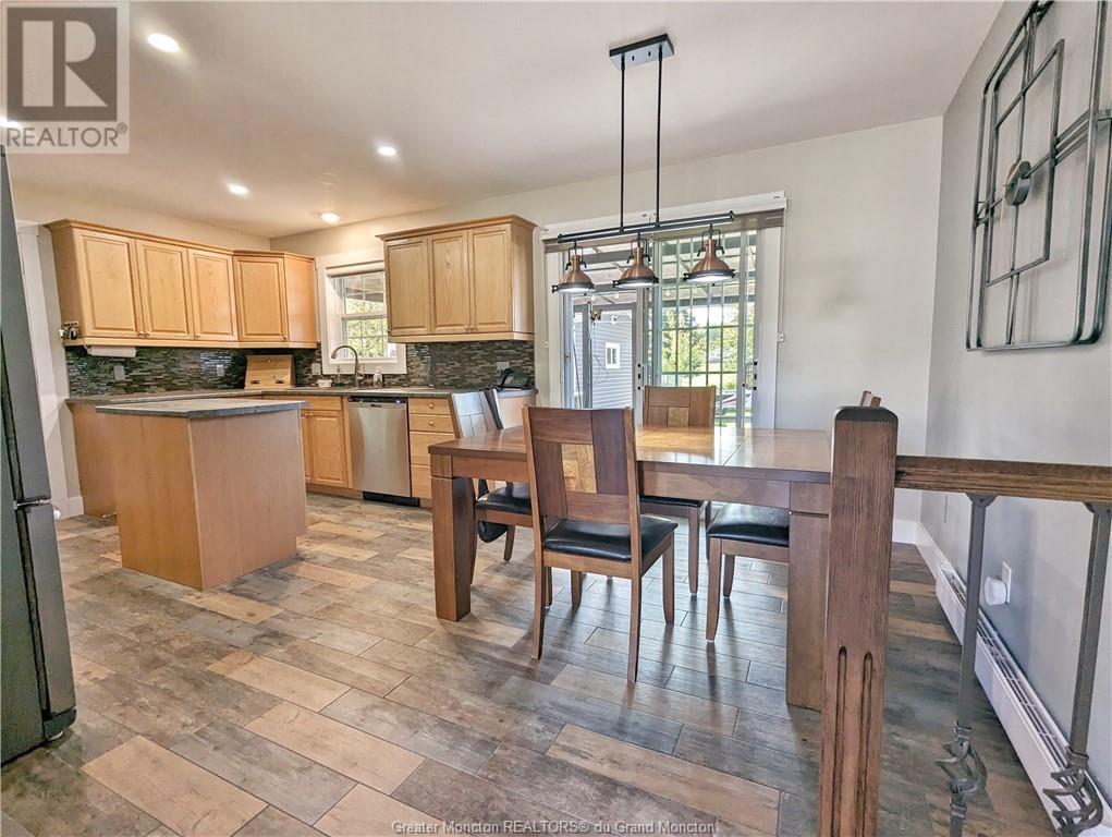1026 De La Mer, Beresford, New Brunswick  E8K 1H6 - Photo 4 - M155596