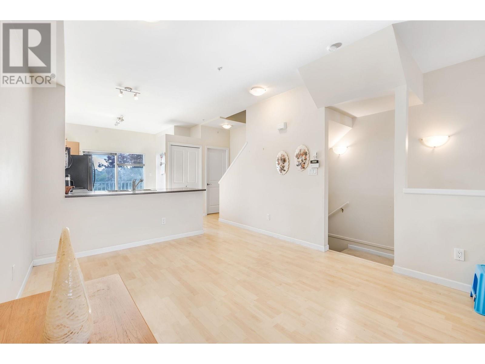 131 935 Ewen Avenue, New Westminster, British Columbia  V3M 0A1 - Photo 12 - R2822491