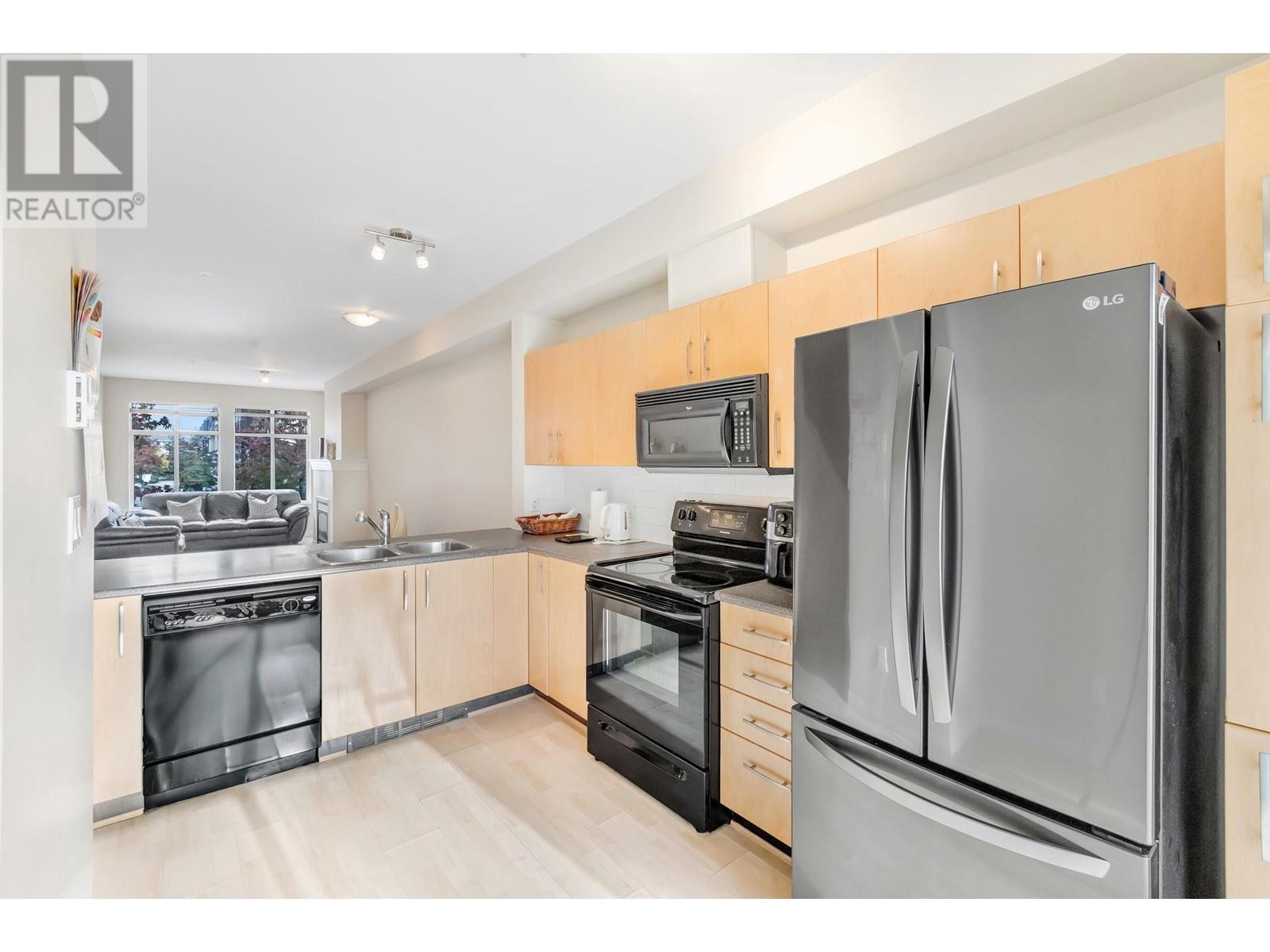 131 935 Ewen Avenue, New Westminster, British Columbia  V3M 0A1 - Photo 15 - R2822491