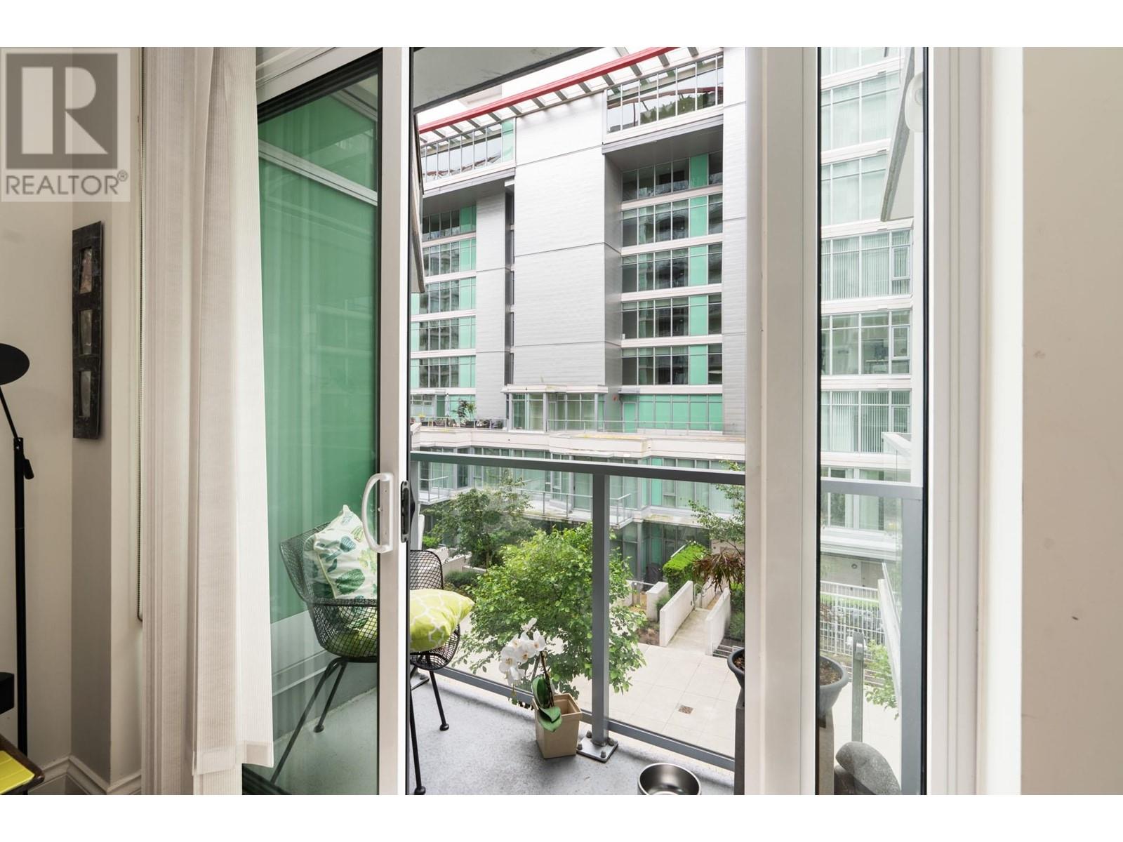 309 199 Victory Ship Way, North Vancouver, British Columbia  V7L 0E2 - Photo 23 - R2822521