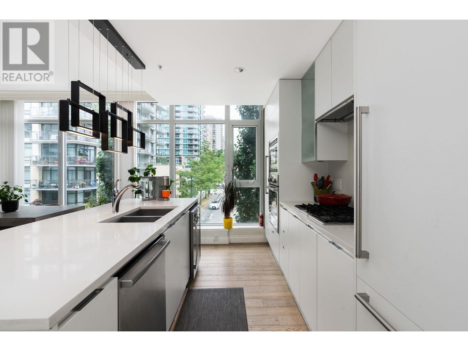 309 199 Victory Ship Way, North Vancouver, British Columbia  V7L 0E2 - Photo 29 - R2822521