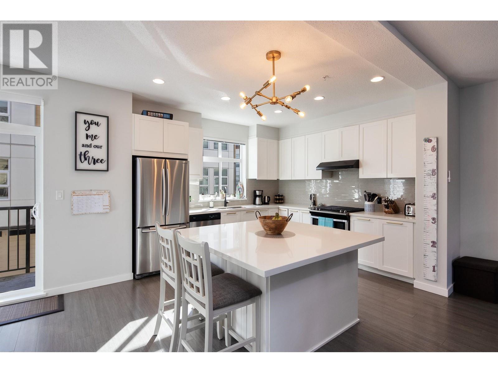 51 39548 Loggers Lane, Squamish, British Columbia  V8B 0V7 - Photo 11 - R2822538