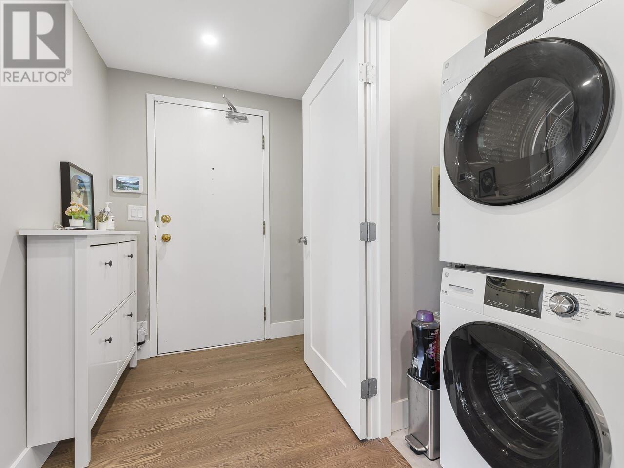 303 6282 Kathleen Avenue, Burnaby, British Columbia  V5H 4J4 - Photo 23 - R2822544