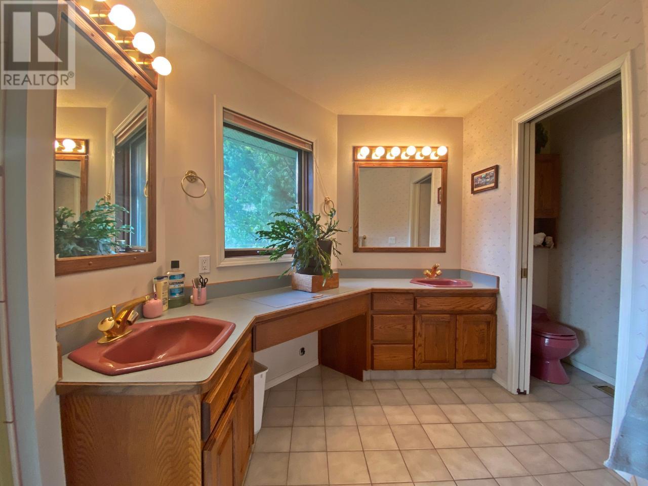 2 Mclure Ferry Road, Heffley, British Columbia  V0E 2H0 - Photo 35 - 174283