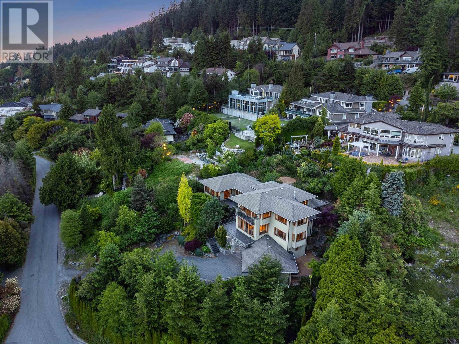 1035 Crestline Road, West Vancouver, British Columbia  V7S 2E3 - Photo 36 - R2822500