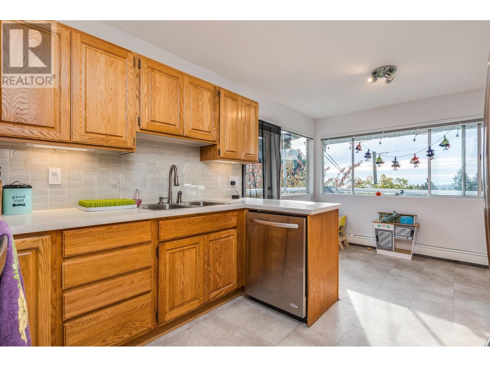 358 Ventura Crescent, North Vancouver, British Columbia  V7N 3G6 - Photo 15 - R2822507