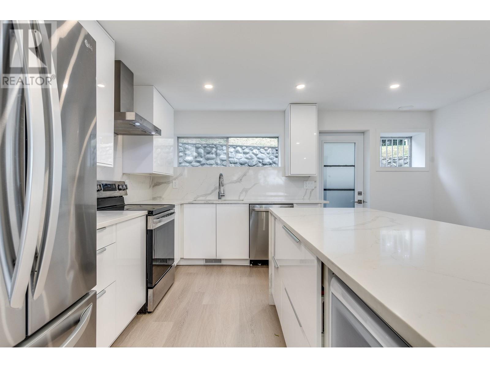 358 Ventura Crescent, North Vancouver, British Columbia  V7N 3G6 - Photo 28 - R2822507