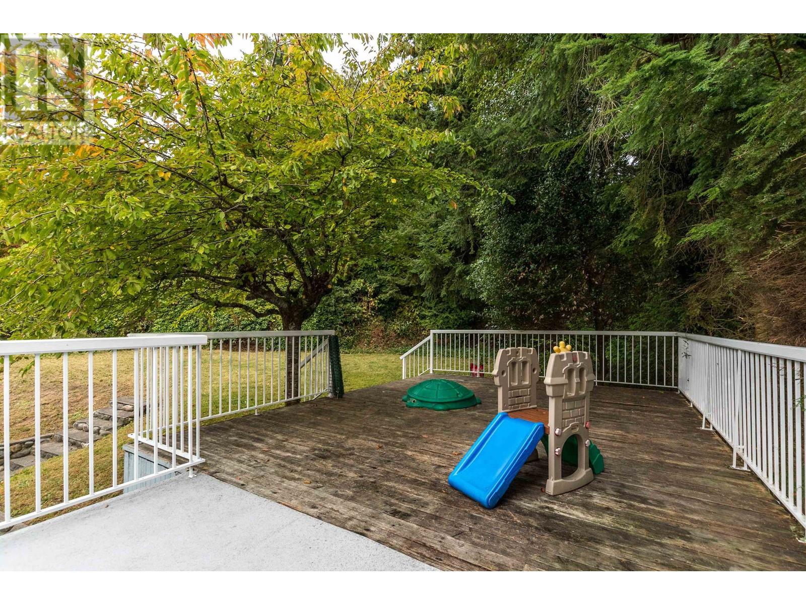 358 Ventura Crescent, North Vancouver, British Columbia  V7N 3G6 - Photo 8 - R2822507