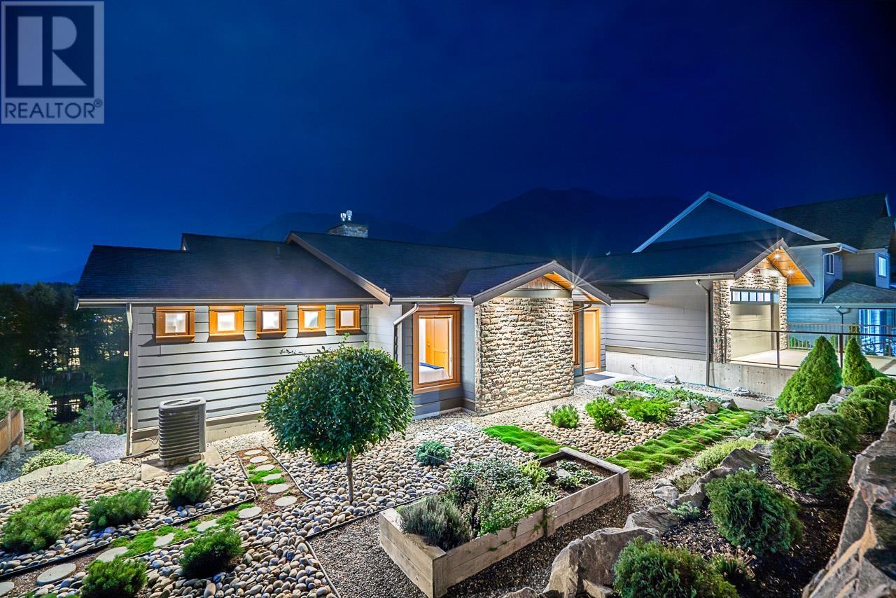 41225 Rockridge Place, Squamish, British Columbia  V8B 0S4 - Photo 11 - R2822519