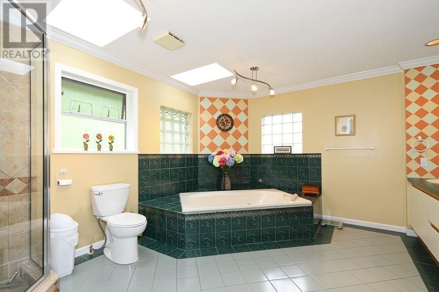 12231 Barnes Drive, Richmond, British Columbia  V6V 1H7 - Photo 4 - R2822552