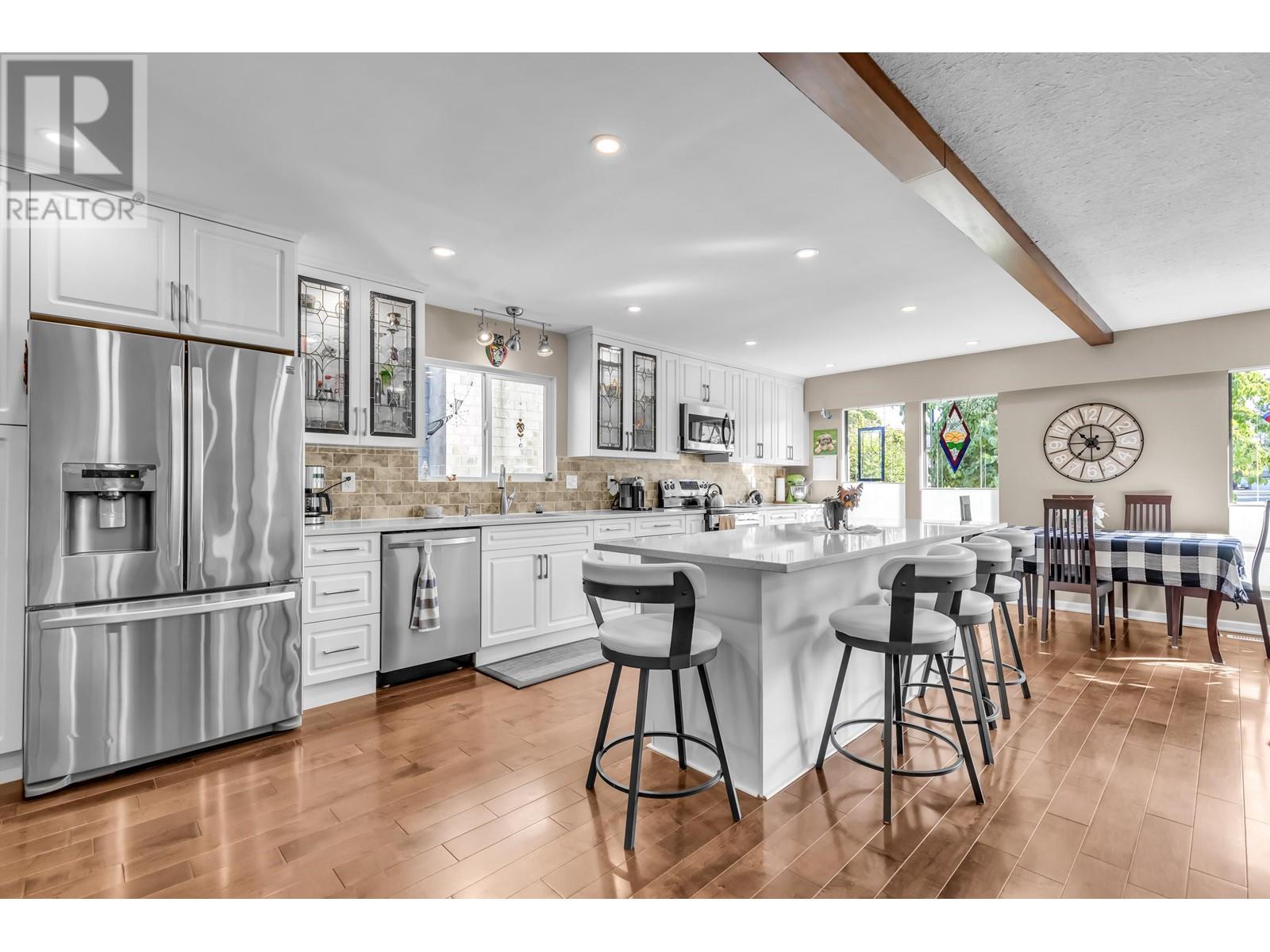 12453 BLANSHARD STREET, maple ridge, British Columbia
