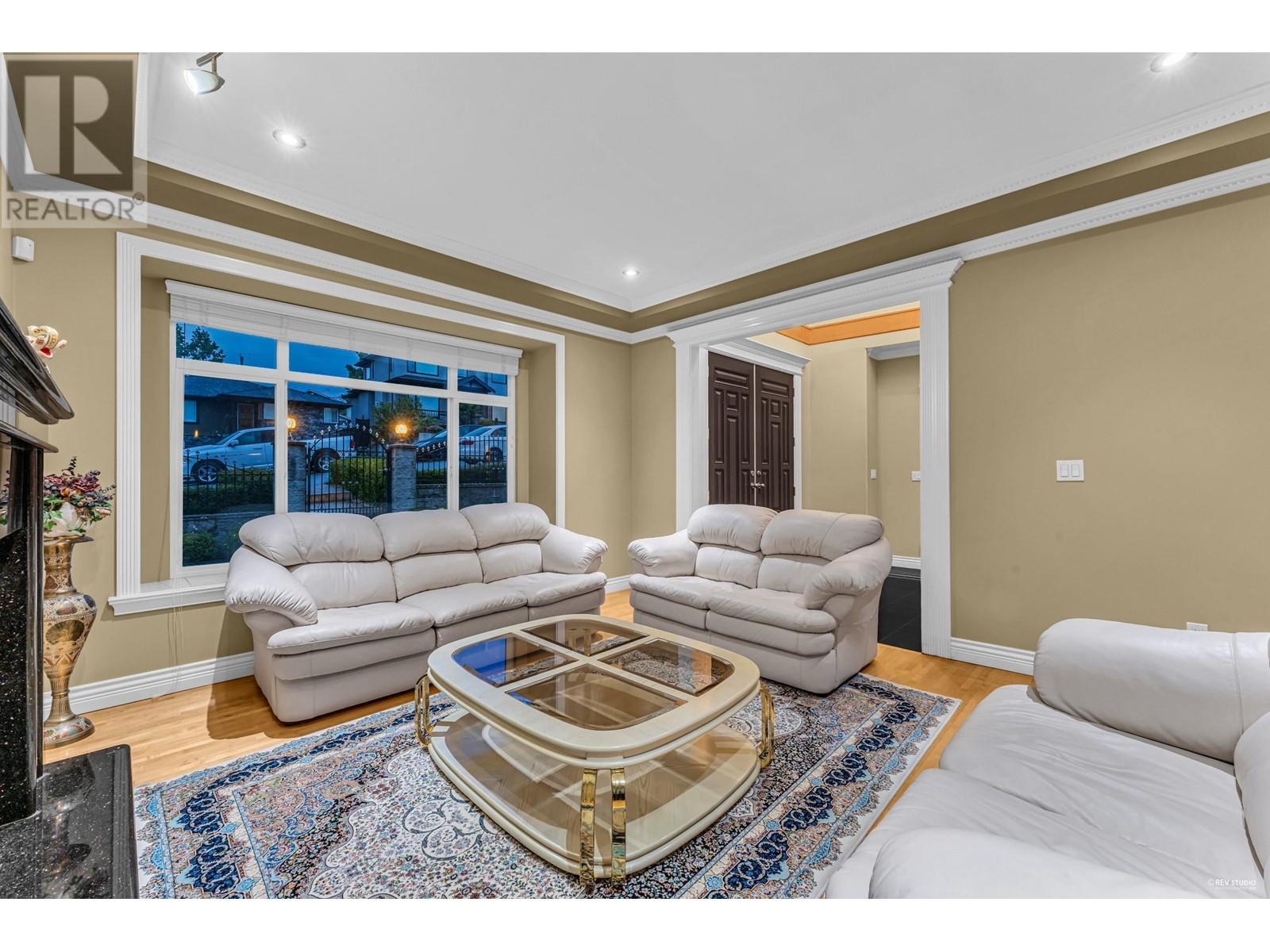 3950 Napier Street, Burnaby, British Columbia  V5C 3E9 - Photo 21 - R2821816