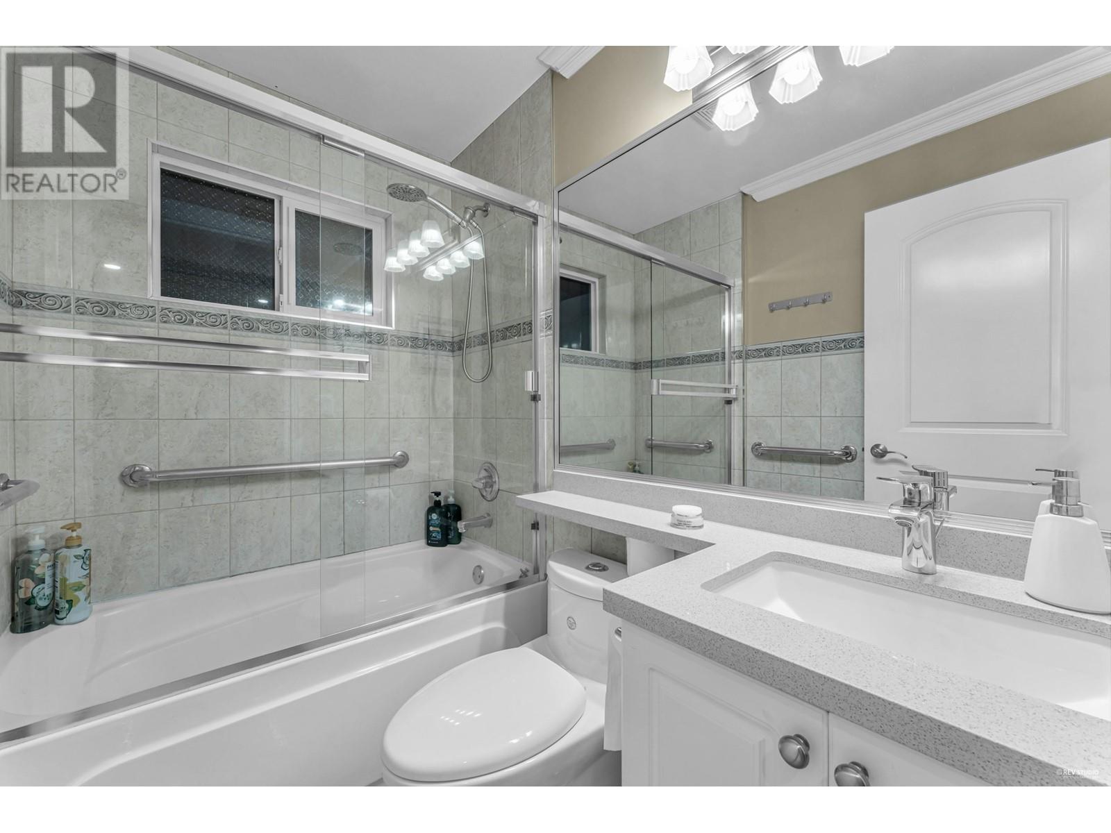3950 Napier Street, Burnaby, British Columbia  V5C 3E9 - Photo 33 - R2821816