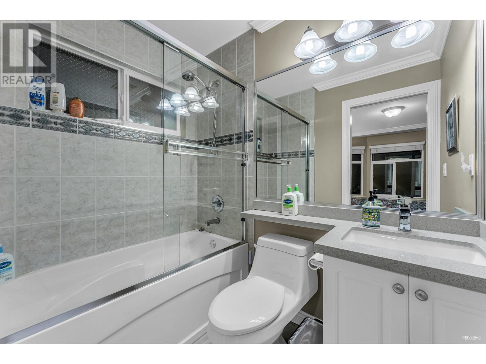 3950 Napier Street, Burnaby, British Columbia  V5C 3E9 - Photo 35 - R2821816