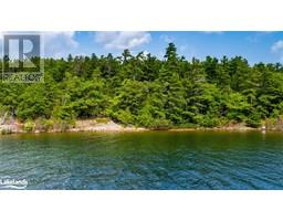 12 MOWAT Island